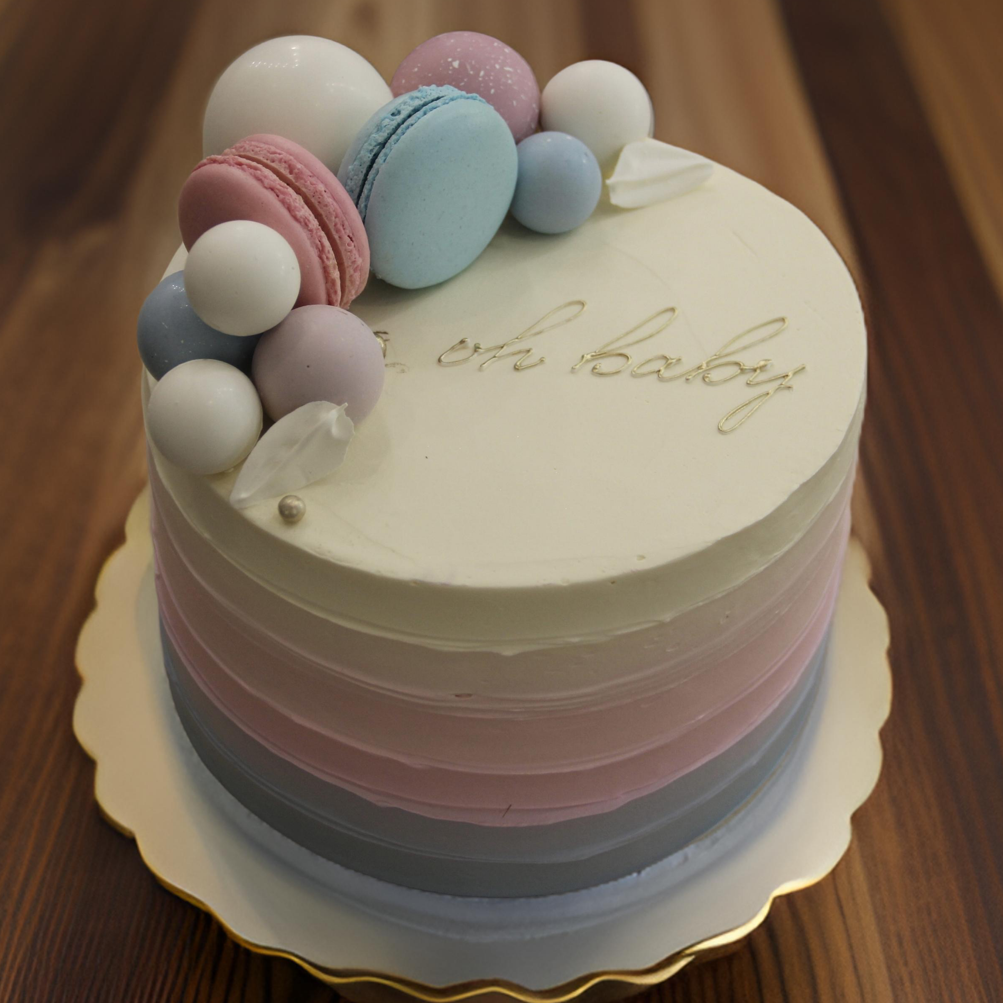 Gender Reveal Cake