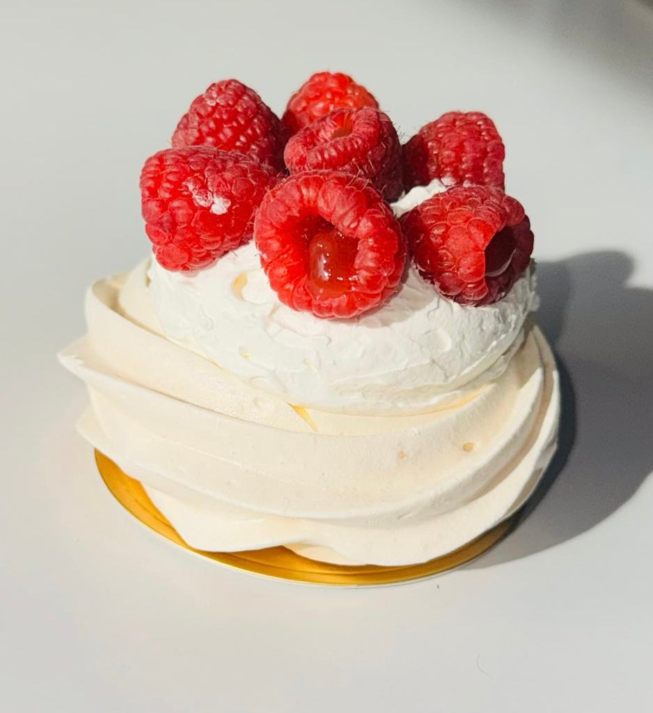 Fruit Pavlova 3 inch