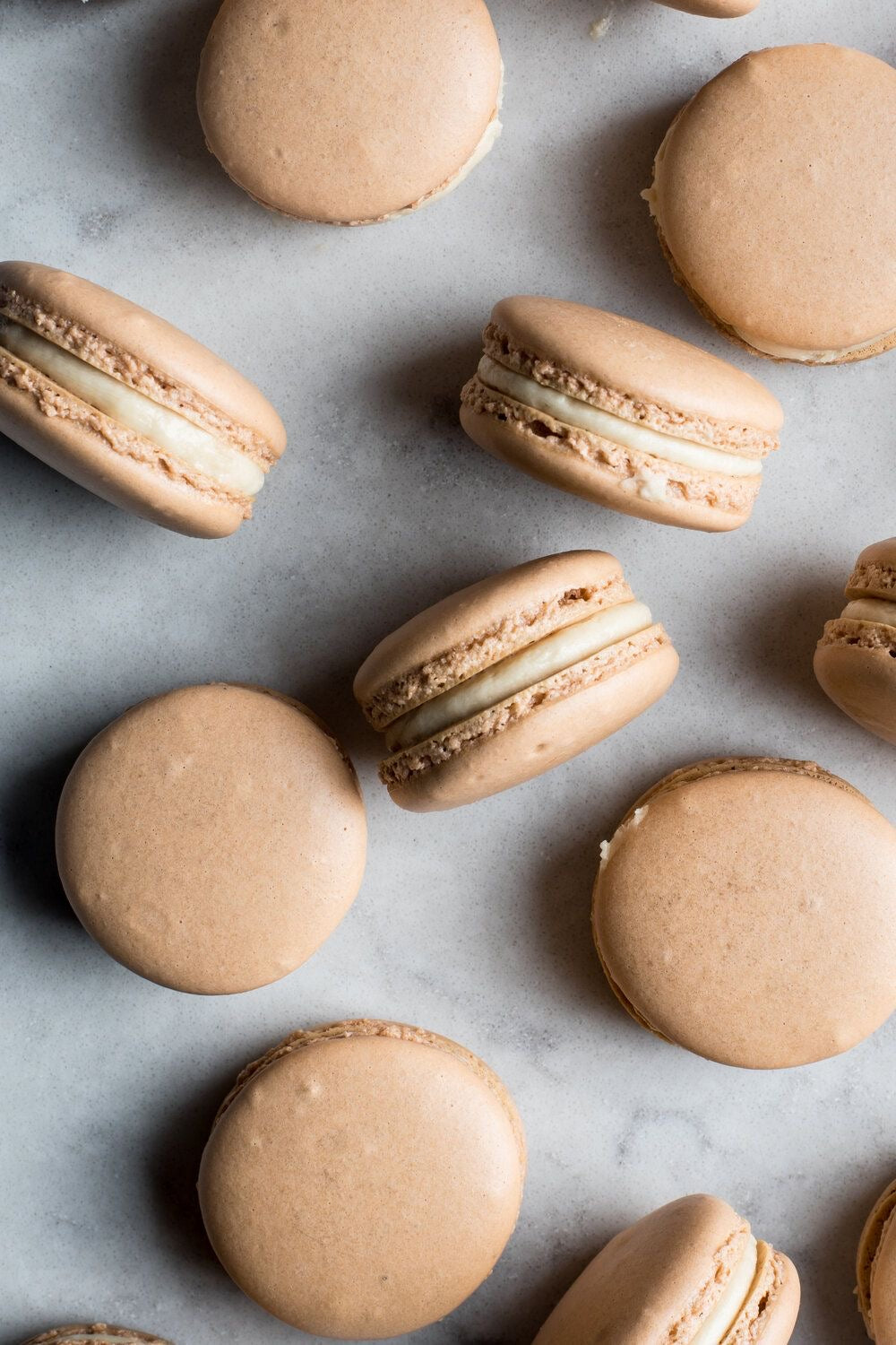 Dulce de Leche Macarons