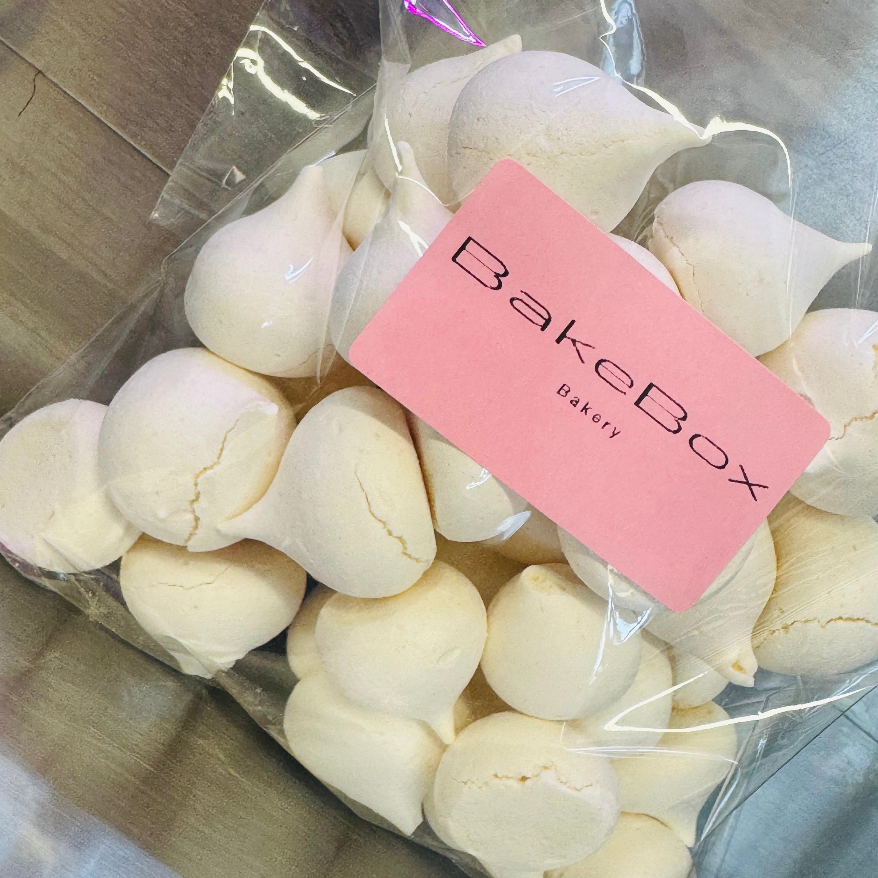Miniature Meringues